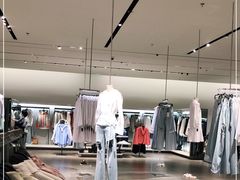 -ZARA(海雅缤纷城宝安店)