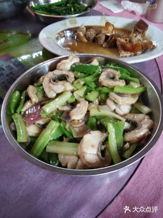 田源美食炒生鱼片图片