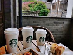 -星巴克臻选(成都宽窄巷子店)