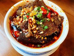 冒毛肚-炉小二铜锅牛蛙•川湘菜(三里屯店)
