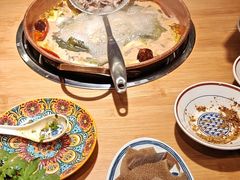 -洱火云南酸菜牛肉火锅(石景山当代商城店)