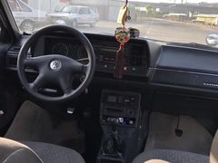 -胜华驾校·小猫学车(银都店)