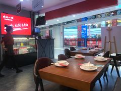 大堂-周鱼小馆石锅酸菜鱼(活力汇店)