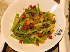 -江渔儿酸菜鱼(万科东荟城店)