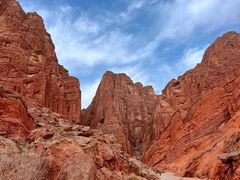 -天山神秘大峡谷