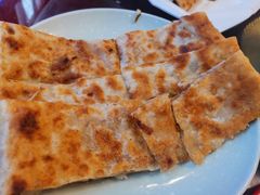 -鸿亨泰杂鱼馆(港馨家园店)