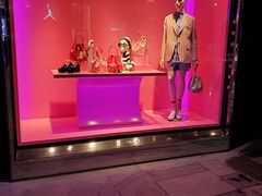 -PRADA普拉达(国际广场店)