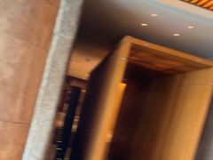 -粤尚腾香居中餐厅(首都机场希尔顿店)