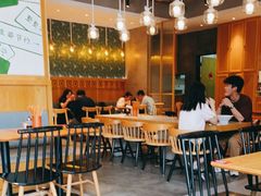 大堂-陈家生煎(世茂双子塔店)