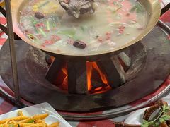 -江湖亮亮蒸虾大排档烤全羊清真(武汉总店)