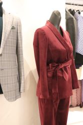 -优刻西服西装定制(金轮国际广场店)