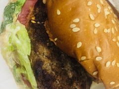 -The Habit Burger Grill 哈比特汉堡(爱琴海店)