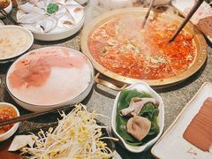 -小天鹅火锅·一线江景洪鼎旗舰店(洪崖洞店)