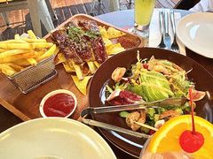 -MARU玛露音乐餐厅(大学路店)