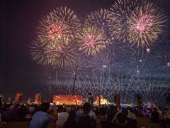 -泰达航母主题公园