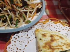 -老郑家东北春饼(龙悦居店)