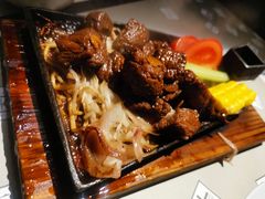 -穹六人间 people 6(岳阳路店)