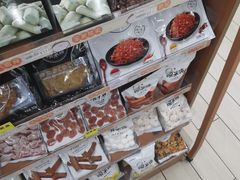 -全家便利店(莲花池东路店)