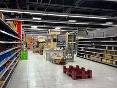 -家乐福(四元桥购物中心店)
