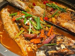 -鸣记脆皮烤鱼·海鲜烤鱼(三八广场店)