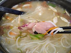 -桥香园过桥米线(国贸店)