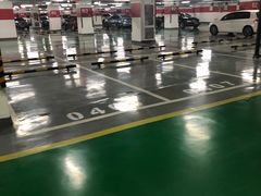 -北京财富中心-停车场