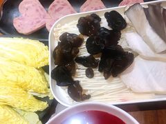 -沸炉重庆老火锅(军事博物馆店)