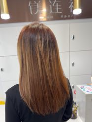 -镁连社·美联社