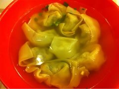 荠莱馄饨-老上海城隍庙小吃(苏州街店)
