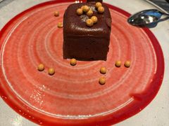 -LES ELITES 英集荟(南京西路店)