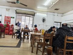-洲心明记烧肉大粥(总店)