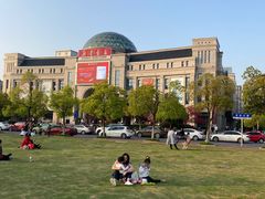 -新华书店(学府大道店)