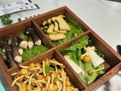 -椰子湾·海南火锅·糟粕醋·椰子鸡(正大广场店)