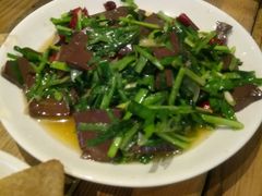 韭菜鸭血-左邻右舍褡裢火烧(石榴园店)