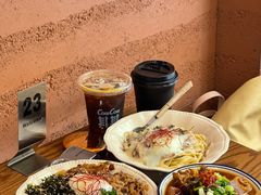 -CowCow其其·牛杂咖啡公司(六运店)