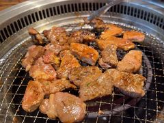 -明洞阿姨·韩式酱蟹烤肉·创意料理(三元桥店)