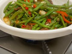 -小菜园新徽菜(宜兴八佰伴店)