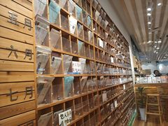 -猫的天空之城概念书店(印象城购物中心店)