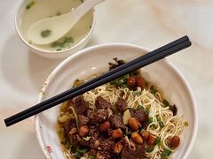 -阿阳牛腩腌面店