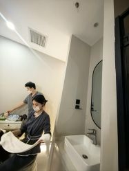 点击看大图 -菊子小颜·日式整骨·产后管理
