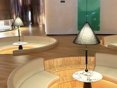 -涨巢·潮玩水疗局