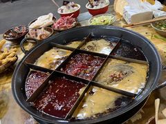 -正南齊北重庆老火锅(光华村直营店)