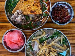 -老味道遵义虾子羊肉粉(兴关路店)