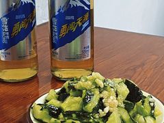 -胡子饮食店