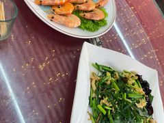 -鑫渔港海鲜本地菜·山海关浑锅(东戴河店)