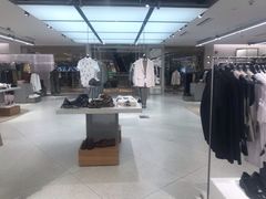 -ZARA(大上海时代广场店)