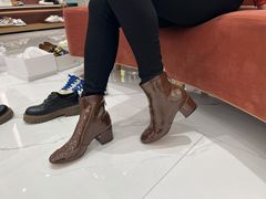 -BeLLE 百丽(上海月星环球港店)