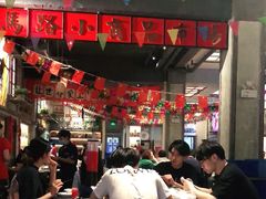 大堂-阿财老铺·老蚌埠龙虾城(华夏总店)
