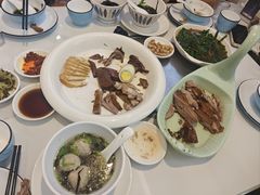 -陆记鹅庄·潮汕菜·狮头鹅(大仟里店)