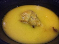 -鲜入围煮花胶鸡海鲜火锅